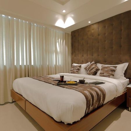 Hotel Ariana Residency Mumbai Exterior photo