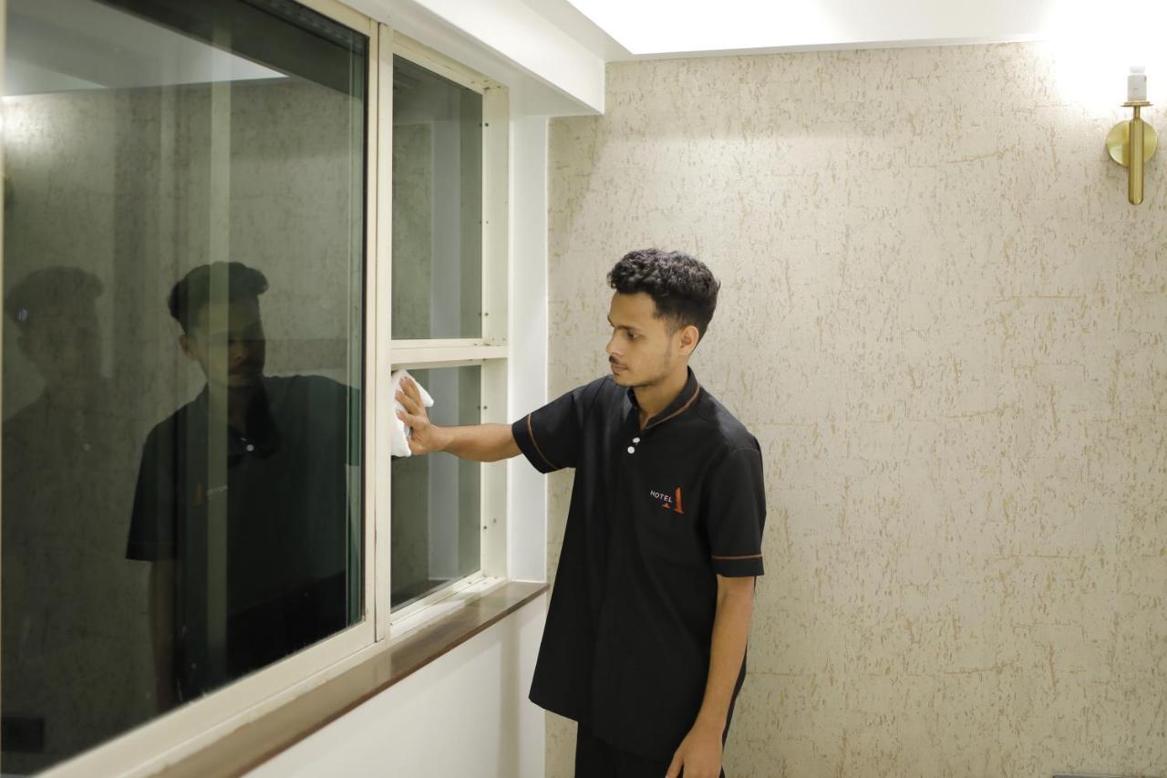 Hotel Ariana Residency Mumbai Exterior photo
