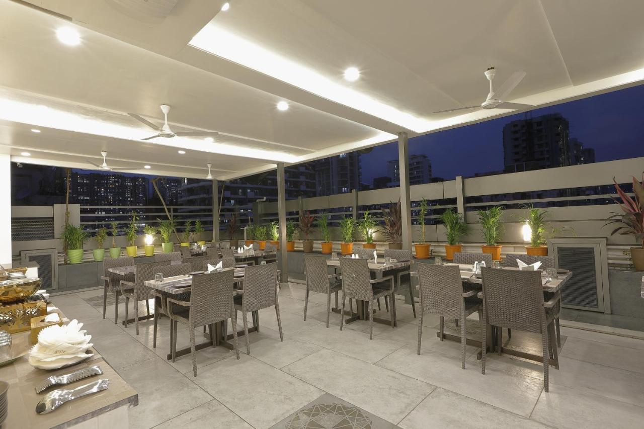Hotel Ariana Residency Mumbai Exterior photo