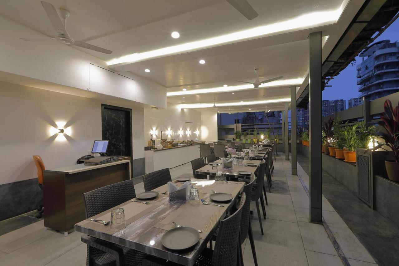 Hotel Ariana Residency Mumbai Exterior photo