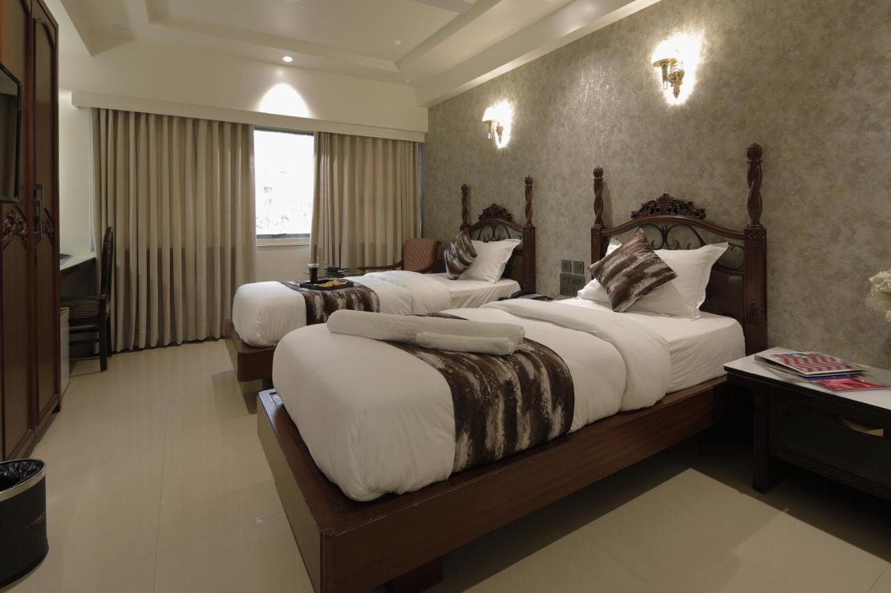 Hotel Ariana Residency Mumbai Exterior photo